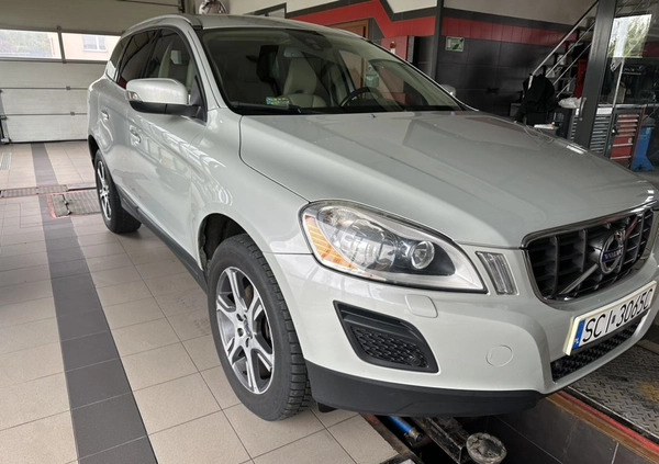 Volvo XC 60 cena 54000 przebieg: 249500, rok produkcji 2013 z Łochów małe 172